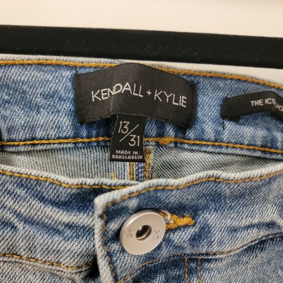 Kendall‎ & Kylie The Icon Short Distressed High-Rise Shorts Size 13/31 - Picture 6 of 10